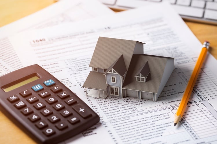 Rental Property Deductions Checklist [Top 25 Deductions]